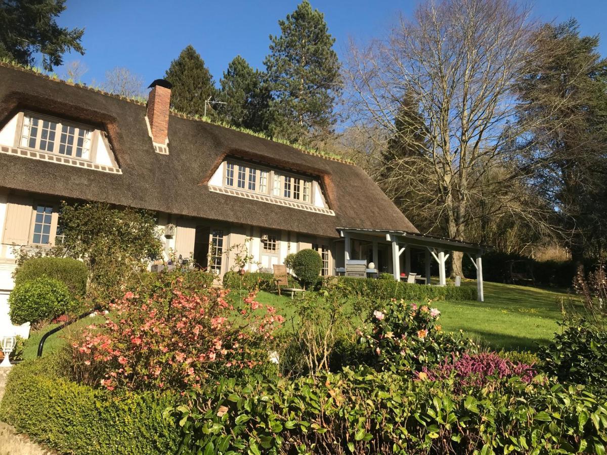 Les Chaumieres Du Pays D'Auge Bed and Breakfast Le Breuil-en-Auge Exteriör bild