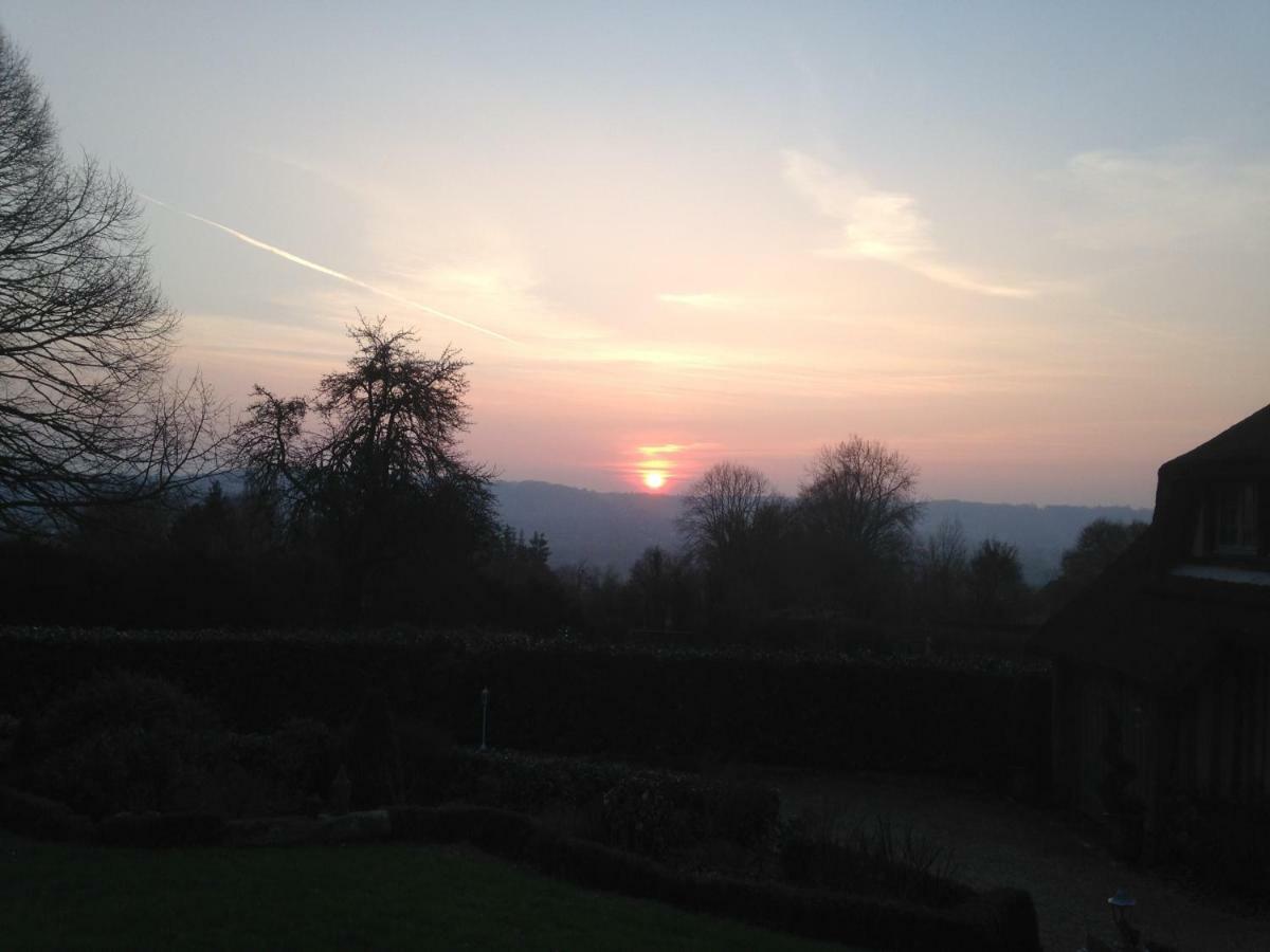 Les Chaumieres Du Pays D'Auge Bed and Breakfast Le Breuil-en-Auge Exteriör bild